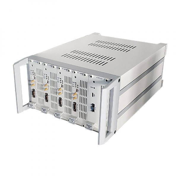 模塊化壓電驅(qū)動(dòng)/控制器  ▏PCM912S